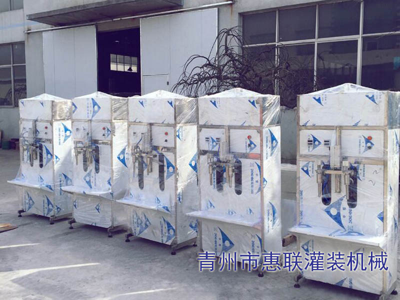 洗衣液灌装机 洗衣液灌装机